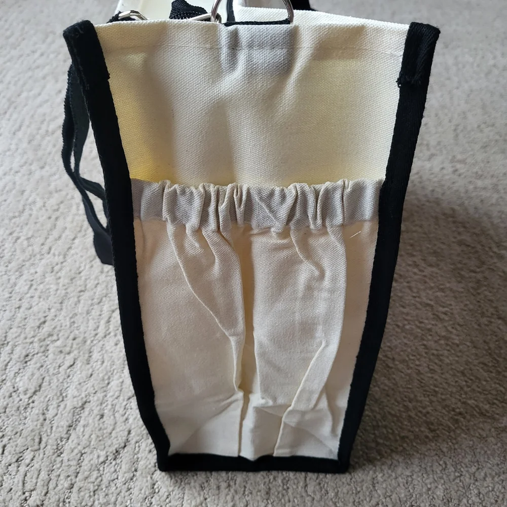 Women’s BeeGreen Embroidery Monogram Tote Bag – Initial “G” – Black & White –NWT